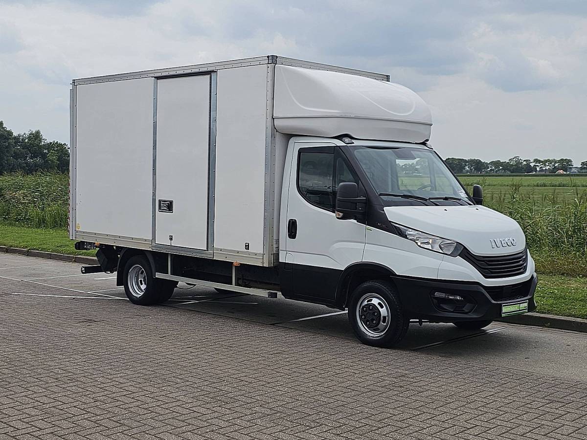 Iveco Daily IVECO DAILY 35C16 bakwagen laadklep!