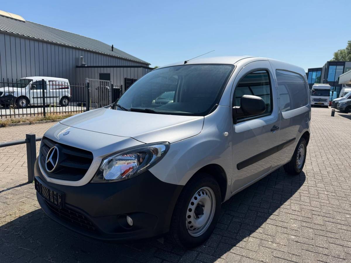 Mercedes-Benz Citan Mercedes-Benz Citan 109 CDI L1 E6 | Airco | Cruise | Zeer netjes