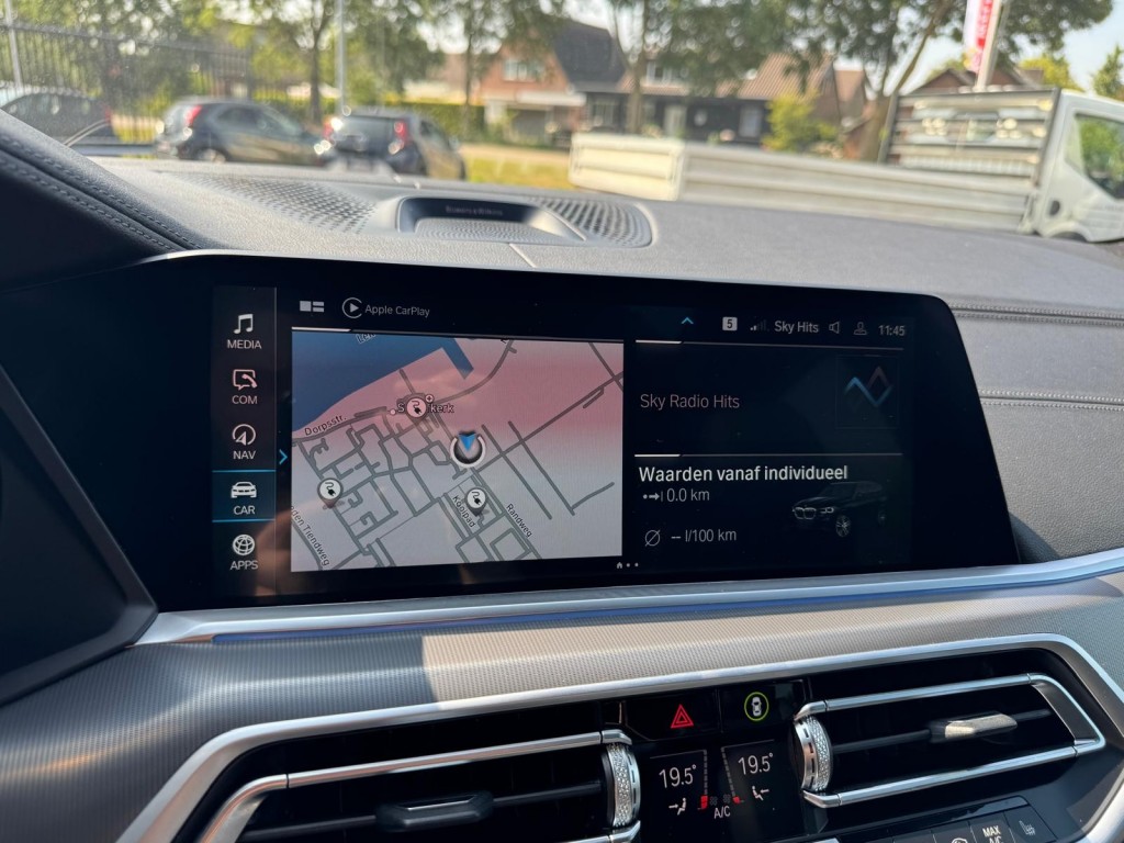 BMW X5 Bmw X5 XDRIVE45E M-Sport Bowers & Wilkins Pano Softclose Laser Trekhaak Mooi vol uitgevoerd!