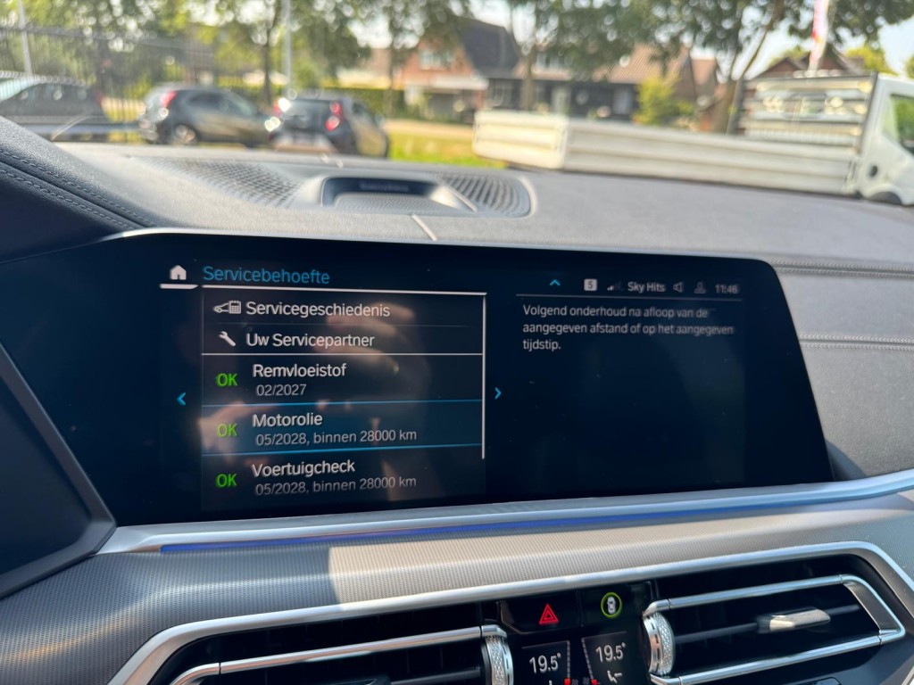 BMW X5 Bmw X5 XDRIVE45E M-Sport Bowers & Wilkins Pano Softclose Laser Trekhaak Mooi vol uitgevoerd!
