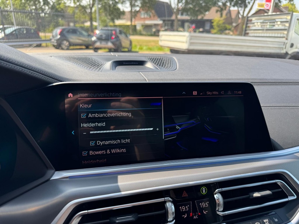 BMW X5 Bmw X5 XDRIVE45E M-Sport Bowers & Wilkins Pano Softclose Laser Trekhaak Mooi vol uitgevoerd!