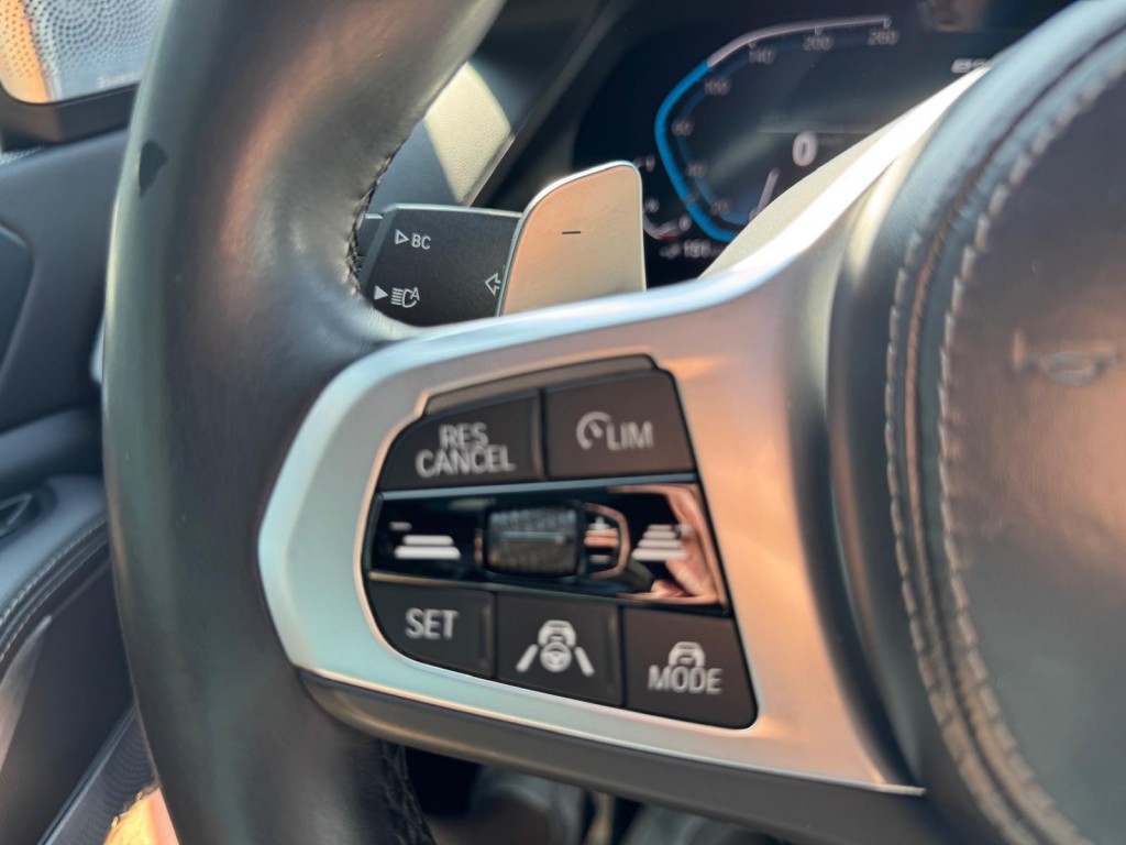 BMW X5 Bmw X5 XDRIVE45E M-Sport Bowers & Wilkins Pano Softclose Laser Trekhaak Mooi vol uitgevoerd!