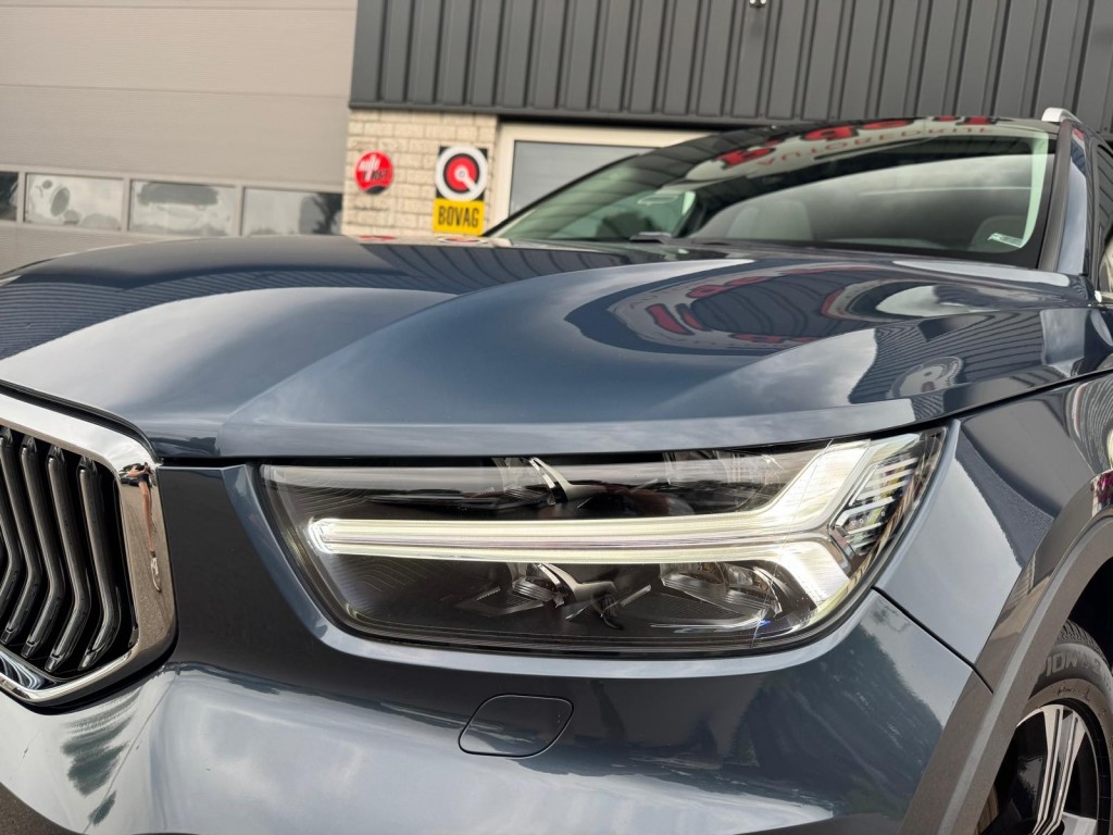 Volvo XC40 Volvo Xc40 2.0 T4 AWD Inscription 1e eigenaar origineel NL Panoramadak Stoelverwarming Camera