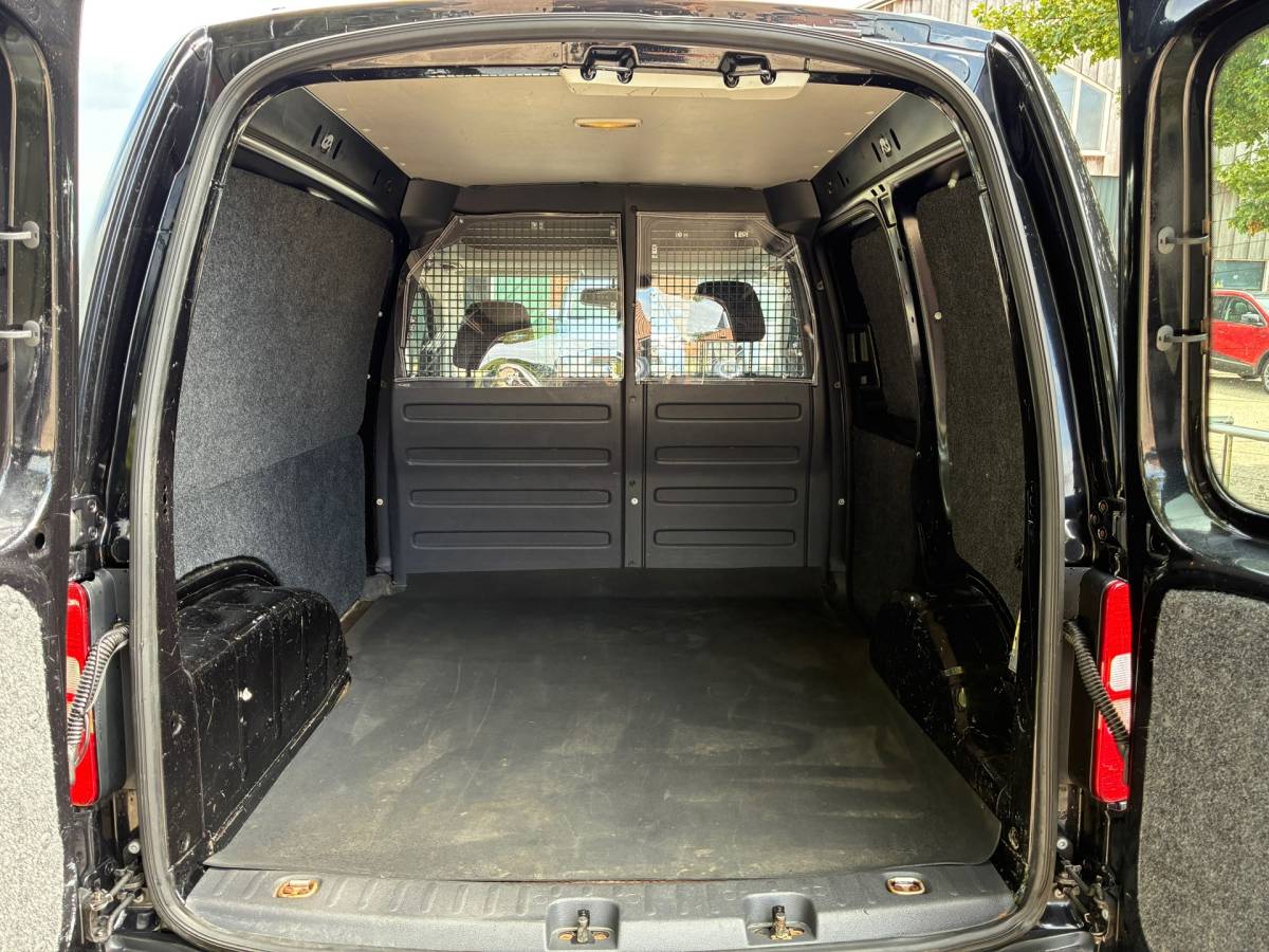 Volkswagen Caddy Volkswagen Caddy 1.6 TDI L1H1 BMT Trendline | Cruise + Airco nu € 8.975,- Marge!!!