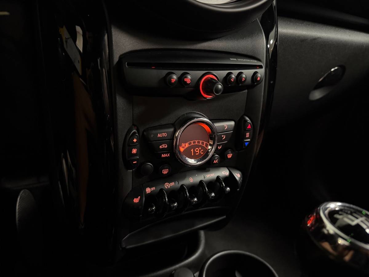 MINI Paceman Mini Paceman 1.6 Cooper Chili *Luxe Leder!* Stoelverw.|Navi|Cruise|BT|PDC|All-seasons|Sfeerverlichting