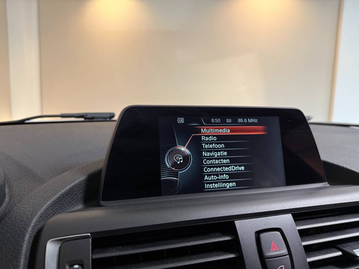 BMW 1 Serie BMW 1-serie 116i Essential *62.000Km!* 2de Eigenaar|Navi|Cruise|PDC|NAP