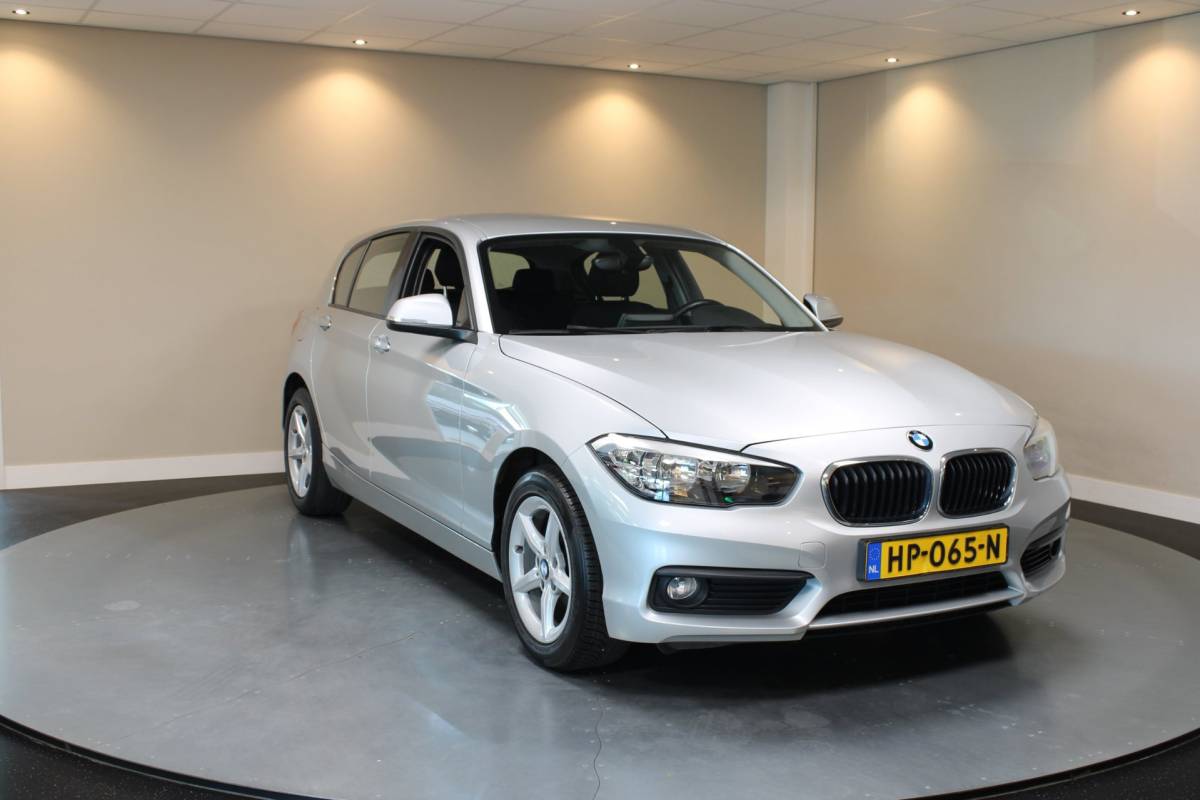 BMW 1 Serie BMW 1-serie 116i Essential *62.000Km!* 2de Eigenaar|Navi|Cruise|PDC|NAP