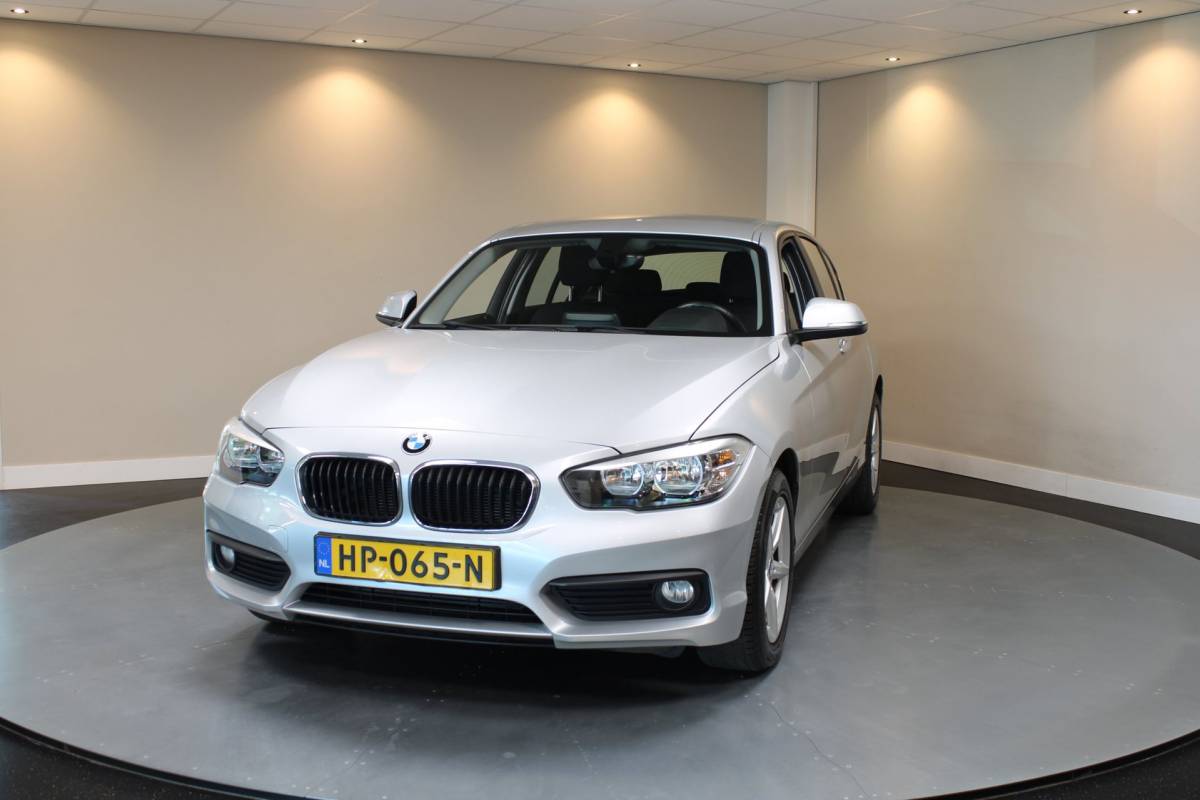 BMW 1 Serie BMW 1-serie 116i Essential *62.000Km!* 2de Eigenaar|Navi|Cruise|PDC|NAP