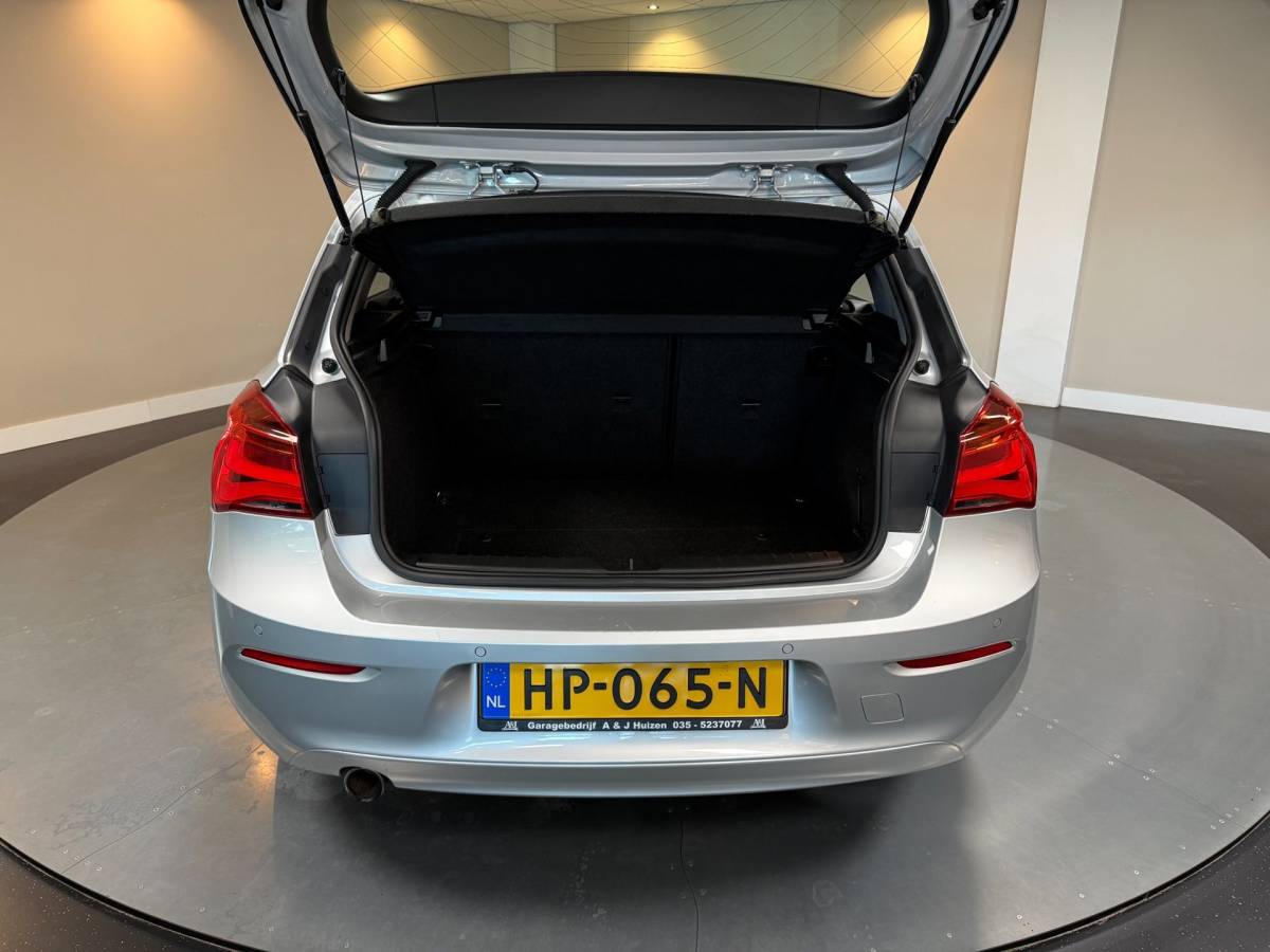 BMW 1 Serie BMW 1-serie 116i Essential *62.000Km!* 2de Eigenaar|Navi|Cruise|PDC|NAP