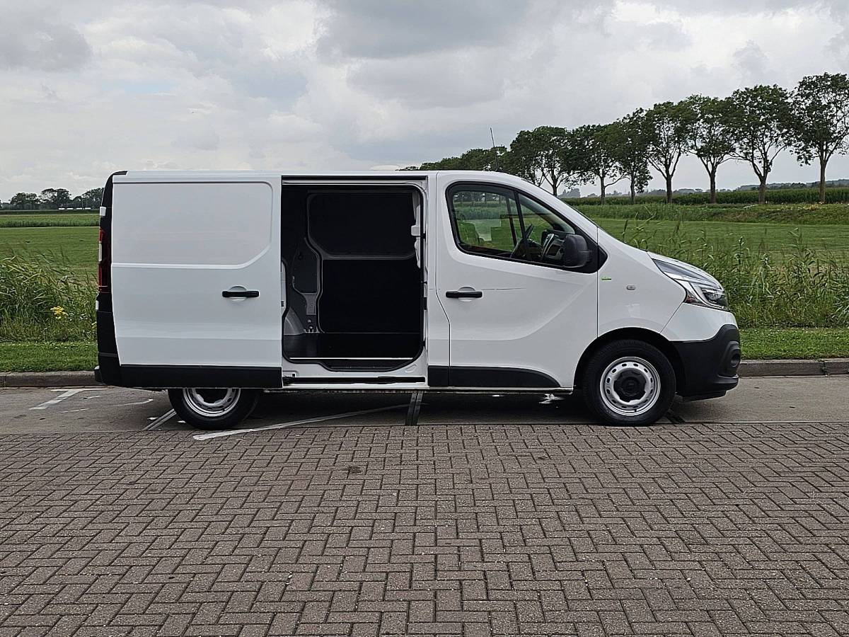 Renault Trafic RENAULT TRAFIC 2.0 DCI l1h1 2xzijdeur nap!