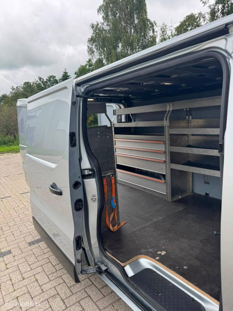 Renault Trafic Renault Trafic bestel 2.0  DCi 150 T30 L2H1 Advance automaat