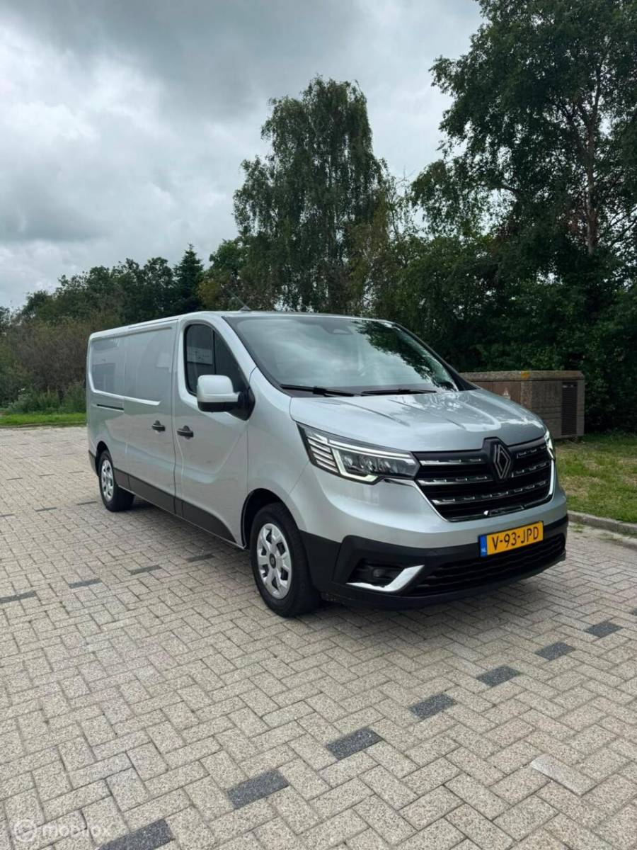 Renault Trafic Renault Trafic bestel 2.0  DCi 150 T30 L2H1 Advance automaat