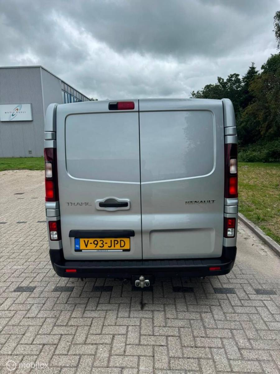 Renault Trafic Renault Trafic bestel 2.0  DCi 150 T30 L2H1 Advance automaat