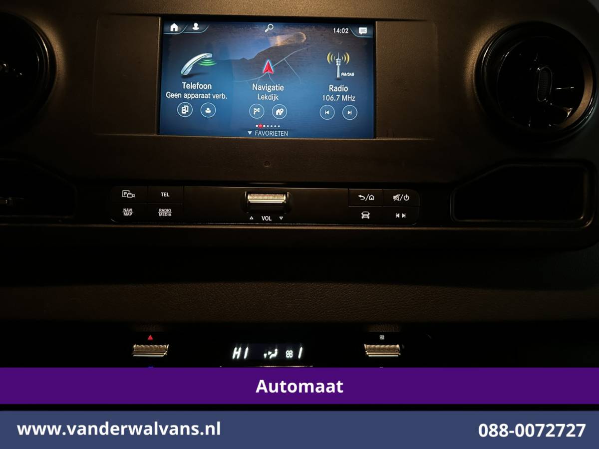 Mercedes-Benz Sprinter Mercedes-Benz Sprinter 317 CDI 170pk 9G-Tronic Automaat L2H2 Euro6 Airco | Camera | Navigatie | Apple Carplay | Cruisecontrol Android Auto, Stoelverwarming, Trekhaak, Bijrijdersbank