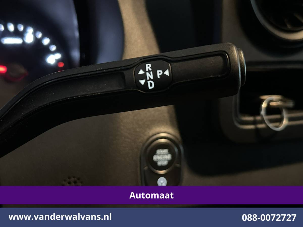 Mercedes-Benz Sprinter Mercedes-Benz Sprinter 317 CDI 170pk 9G-Tronic Automaat L2H2 Euro6 Airco | Camera | Navigatie | Apple Carplay | Cruisecontrol Android Auto, Stoelverwarming, Trekhaak, Bijrijdersbank