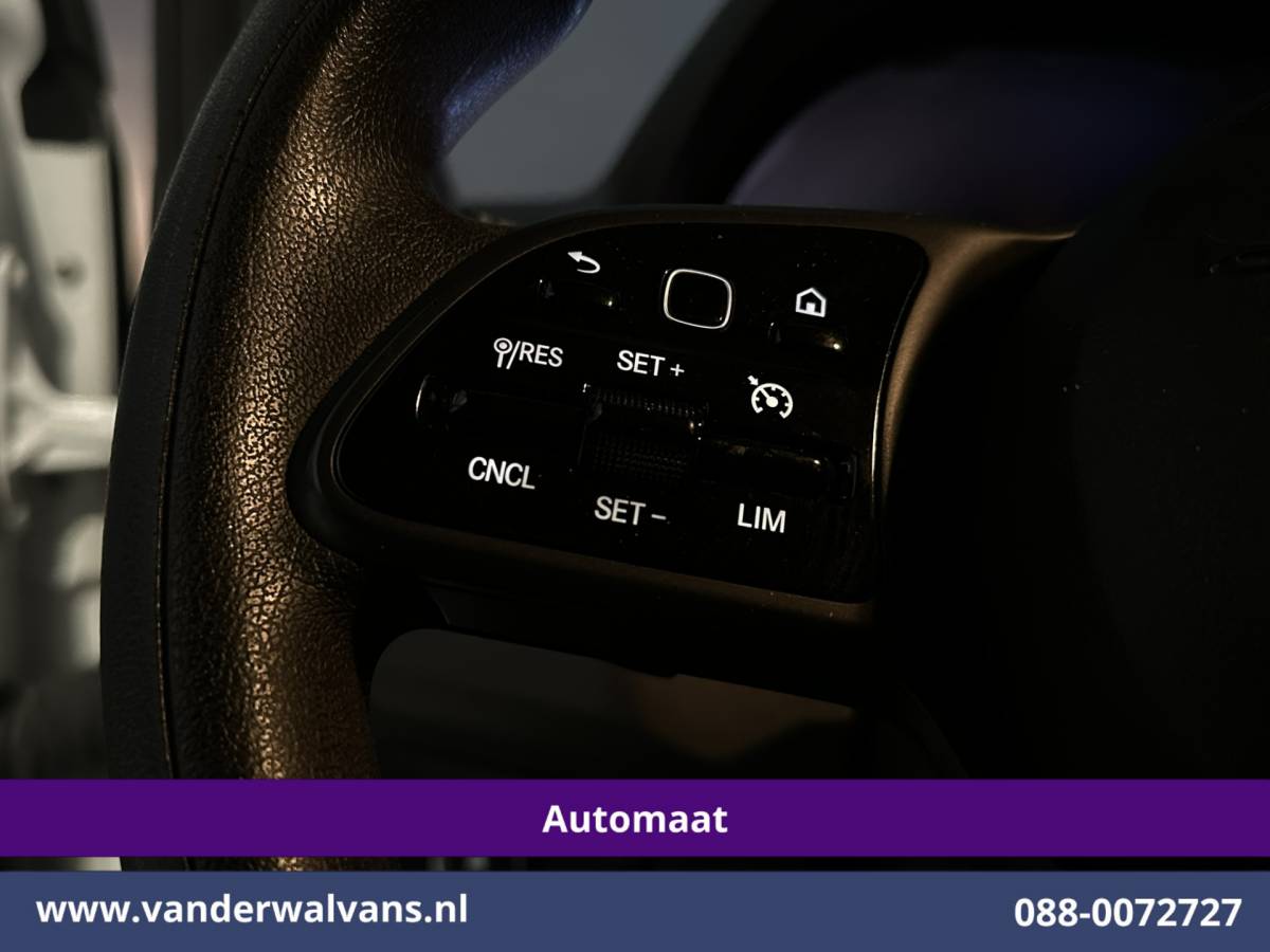 Mercedes-Benz Sprinter Mercedes-Benz Sprinter 317 CDI 170pk 9G-Tronic Automaat L2H2 Euro6 Airco | Camera | Navigatie | Apple Carplay | Cruisecontrol Android Auto, Stoelverwarming, Trekhaak, Bijrijdersbank