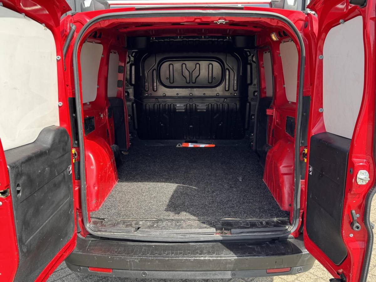 Fiat Doblò Fiat Doblò Cargo MARGE 1.4 SX Maxi slechts 71.695km