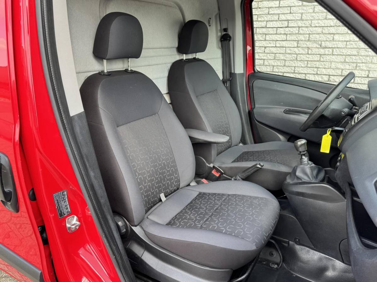 Fiat Doblò Fiat Doblò Cargo MARGE 1.4 SX Maxi slechts 71.695km
