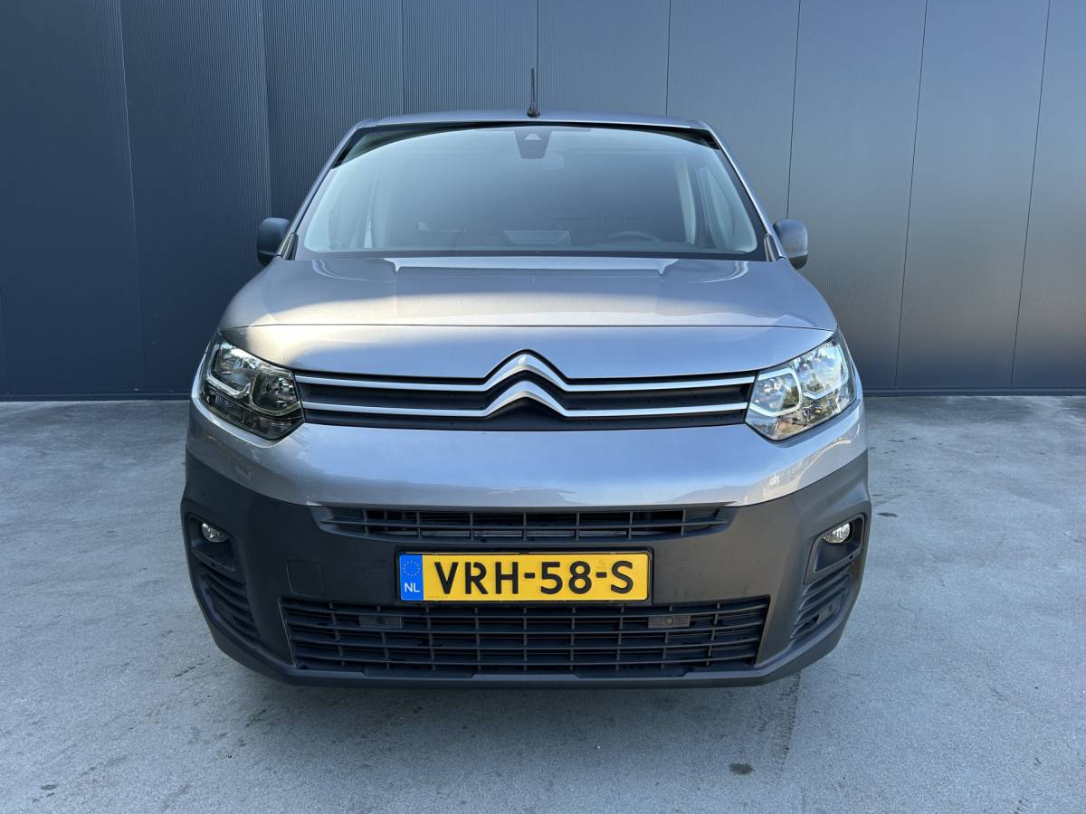 Citroën Berlingo Citroën Berlingo 1.5 BlueHDI AUTOMAAT 3 PERS CAMERA NAVI CRUISE AIRCO LMV