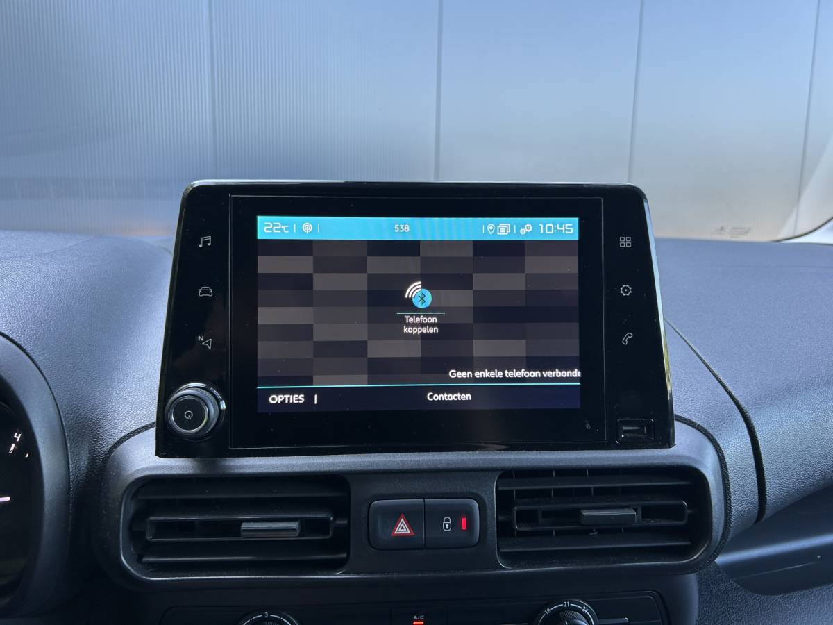 Citroën Berlingo Citroën Berlingo 1.5 BlueHDI AUTOMAAT 3 PERS CAMERA NAVI CRUISE AIRCO LMV