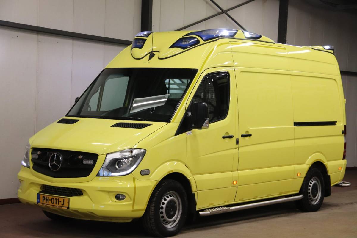 Mercedes-Benz Sprinter