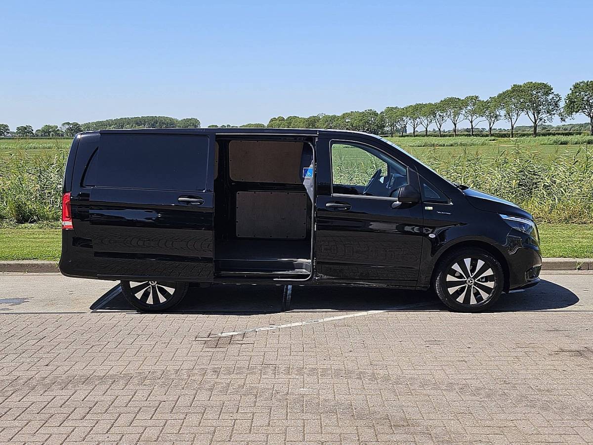 Mercedes-Benz eVito MERCEDES-BENZ EVITO l2 led 280km wltp