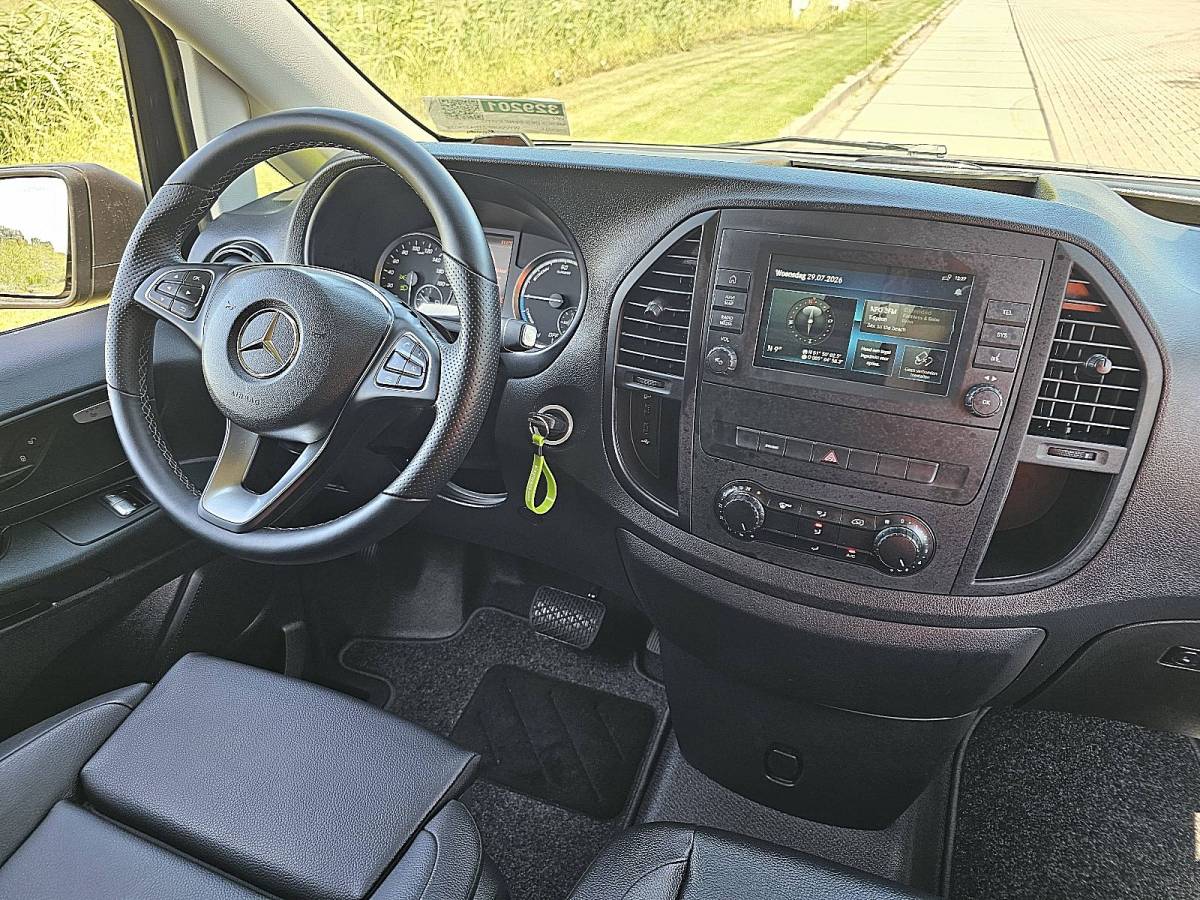 Mercedes-Benz eVito MERCEDES-BENZ EVITO l2 led 280km wltp