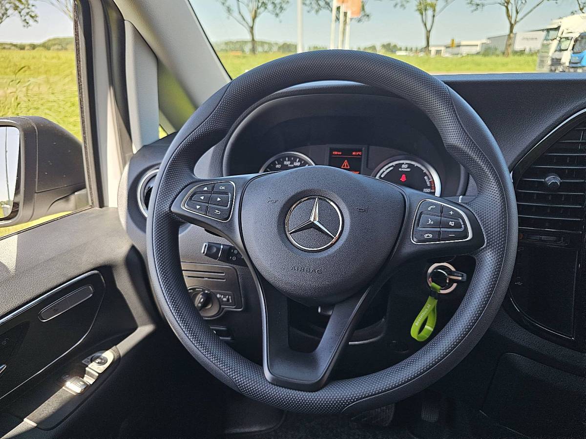 Mercedes-Benz eVito MERCEDES-BENZ EVITO l3 xl 280km wltp