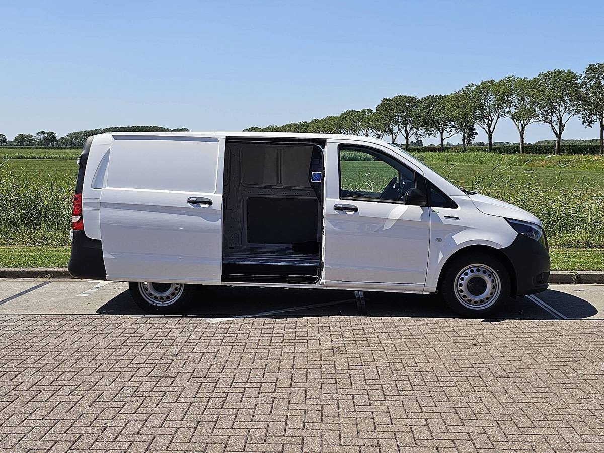 Mercedes-Benz eVito MERCEDES-BENZ EVITO l3 xl 280km wltp
