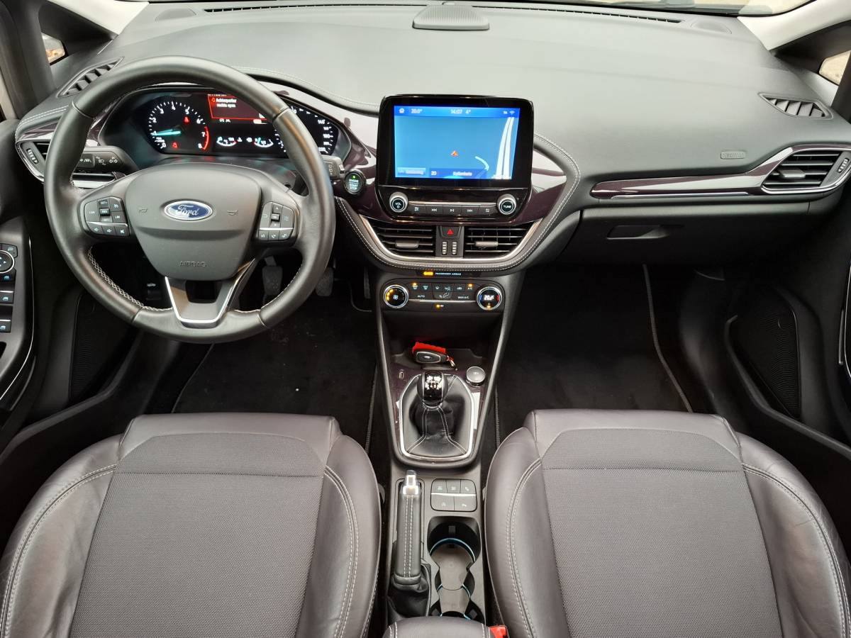 Ford Fiesta Ford Fiesta 1.0 EcoBoost Vignale CRUISE NAVI CAMERA ECC XENON PARK ASSIST ST LINE