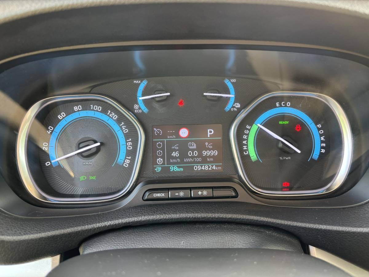 Opel Vivaro-e Opel Vivaro-e L3H1 Innovation DC 75 kWh | 329 km WLTP | Dubbele Schuifdeur | Camera | Trekhaak | CarPlay | Navi | 17″ LMV