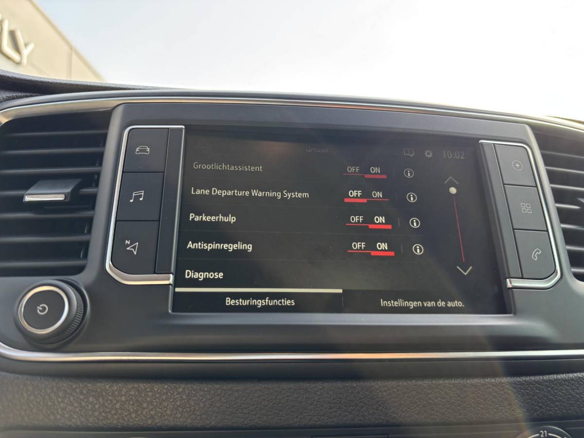 Opel Vivaro-e Opel Vivaro-e L3H1 Innovation DC 75 kWh | 329 km WLTP | Dubbele Schuifdeur | Camera | Trekhaak | CarPlay | Navi | 17″ LMV