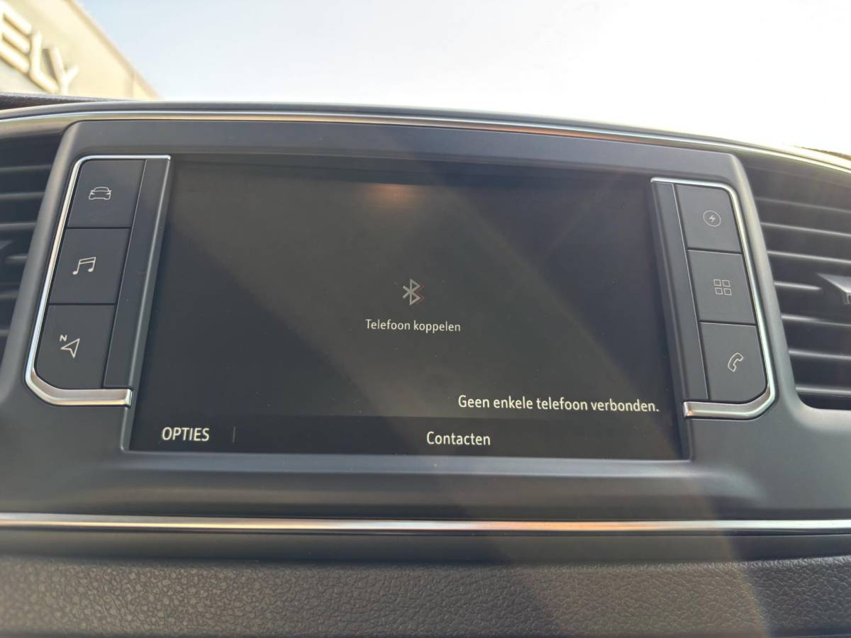 Opel Vivaro-e Opel Vivaro-e L3H1 Innovation DC 75 kWh | 329 km WLTP | Dubbele Schuifdeur | Camera | Trekhaak | CarPlay | Navi | 17″ LMV