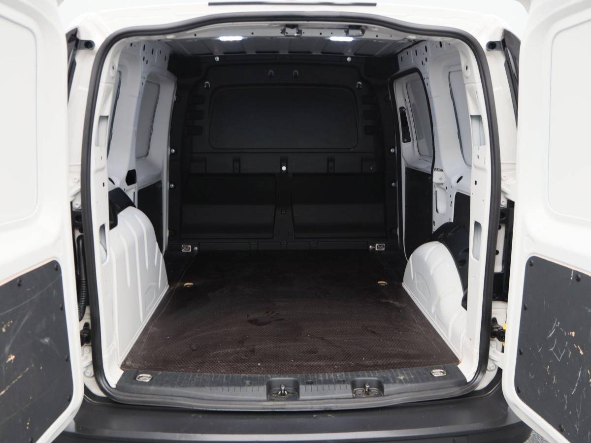 Volkswagen Caddy Volkswagen Caddy Cargo 2.0 TDi 75 Pk Trend | Cruise Control | Climatronic | Trekhaak | Bluetooth | 99.694 Km !!