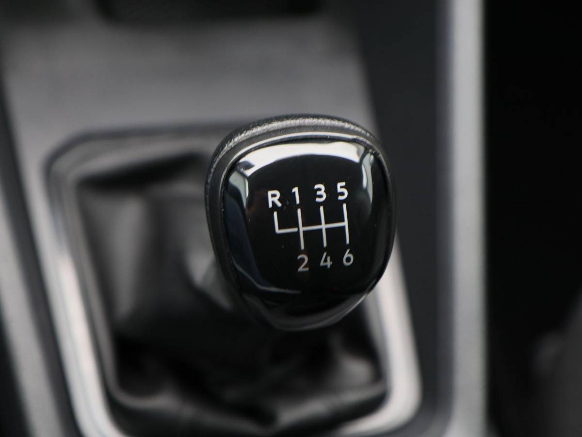 Volkswagen Caddy Volkswagen Caddy Cargo 2.0 TDi 75 Pk Trend | Cruise Control | Climatronic | Trekhaak | Bluetooth | 99.694 Km !!