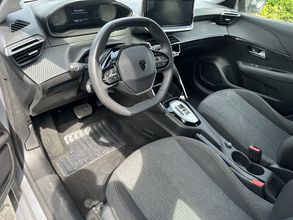Peugeot 208 Peugeot 208 1.2 Hybr 110 Style