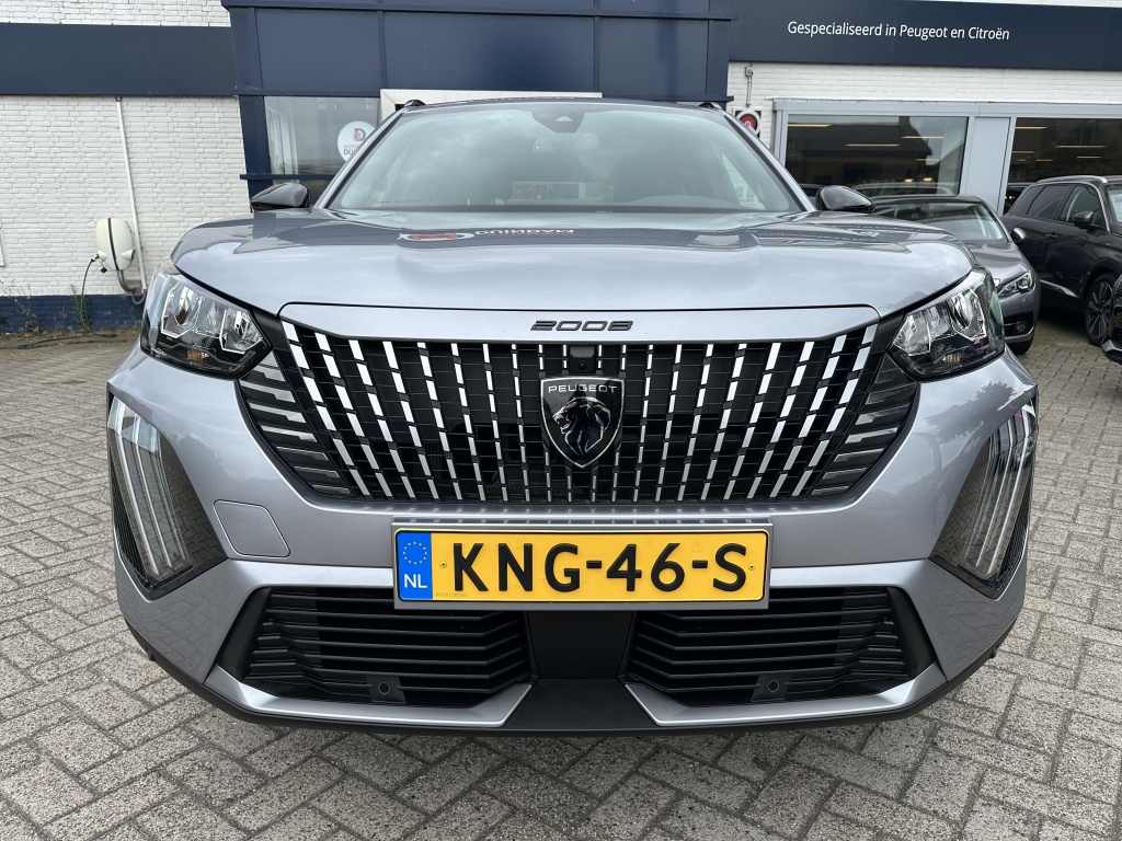 Peugeot e-2008 Peugeot e-2008 EV Allure 50 kWh | Camera Voor & Achter |