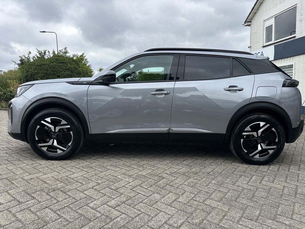 Peugeot e-2008 Peugeot e-2008 EV Allure 50 kWh | Camera Voor & Achter |