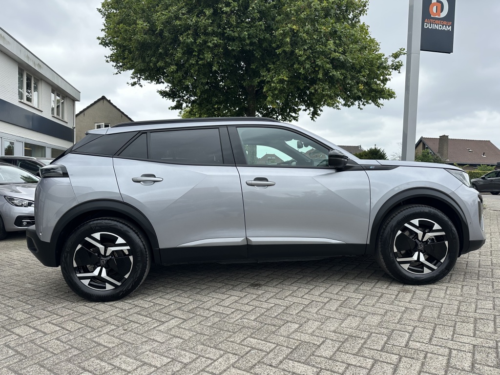 Peugeot e-2008 Peugeot e-2008 EV Allure 50 kWh | Camera Voor & Achter |