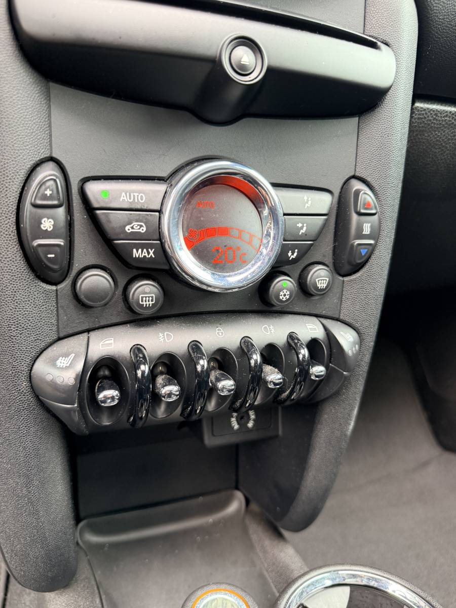 MINI Clubman MINI Clubman 1.6 One Pepper·Pano·Leer·Stoelverw.·Climate·16 inch LM velgen