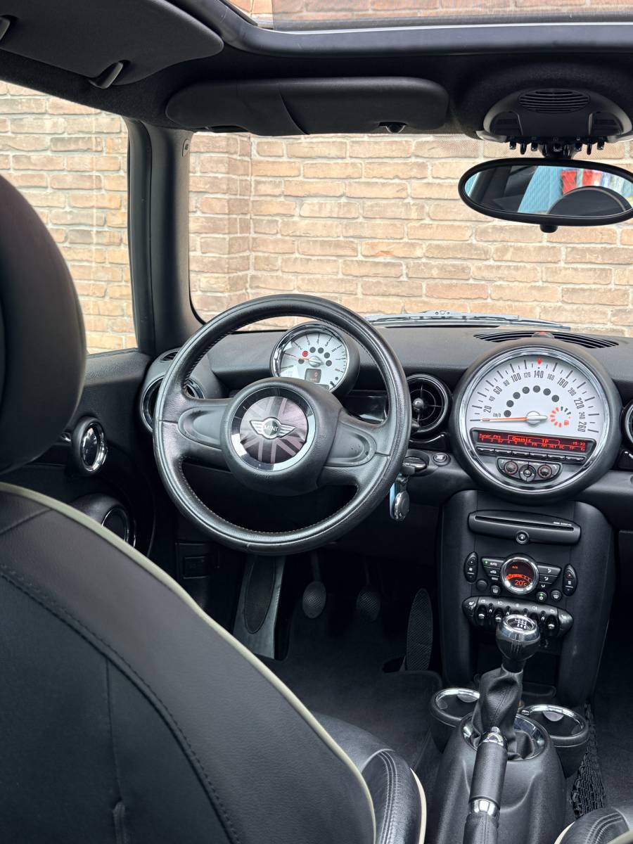 MINI Clubman MINI Clubman 1.6 One Pepper·Pano·Leer·Stoelverw.·Climate·16 inch LM velgen