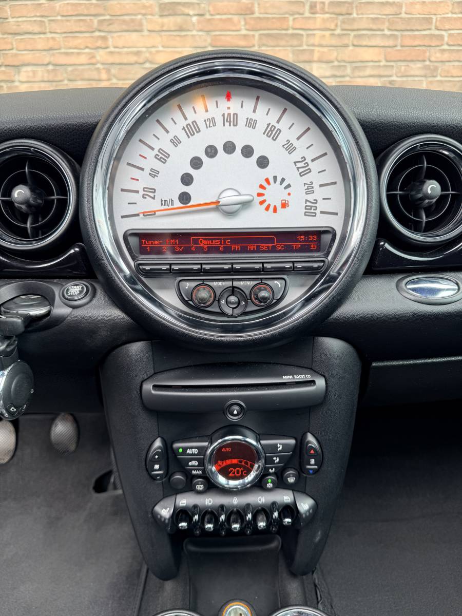 MINI Clubman MINI Clubman 1.6 One Pepper·Pano·Leer·Stoelverw.·Climate·16 inch LM velgen