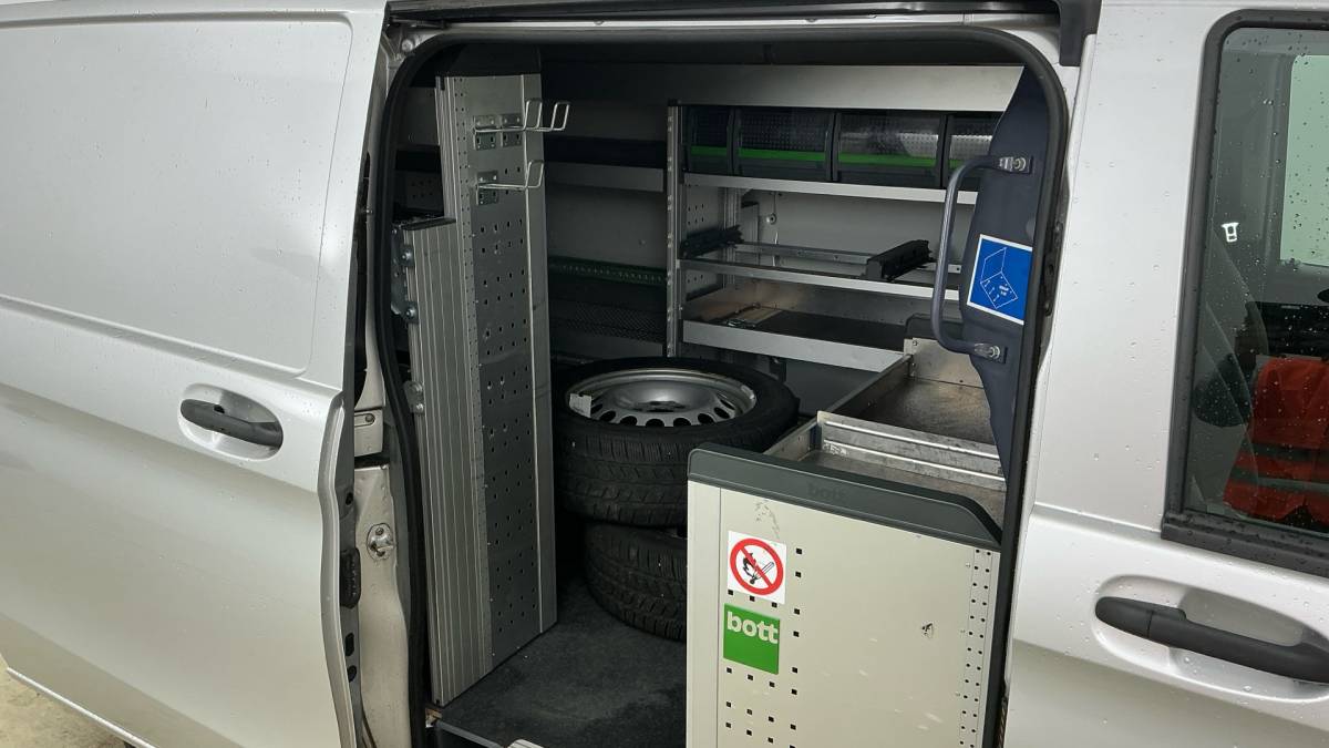 Mercedes-Benz Vito Mercedes-Benz Vito 114 CDI Lang Aut. Navi/Camera/Led/Bott Inrichting