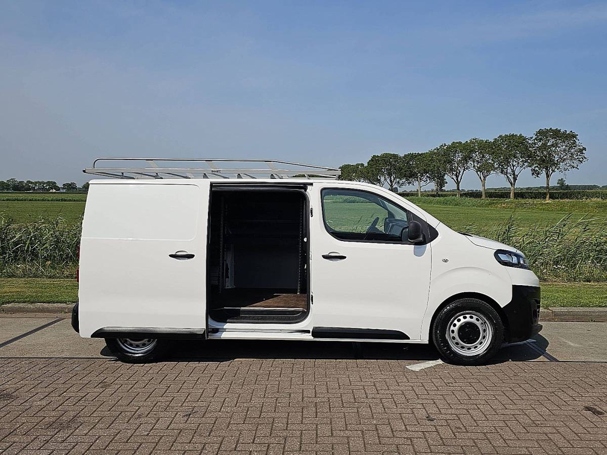 Opel Vivaro OPEL VIVARO 1.5 l2 nap navi trekhaak