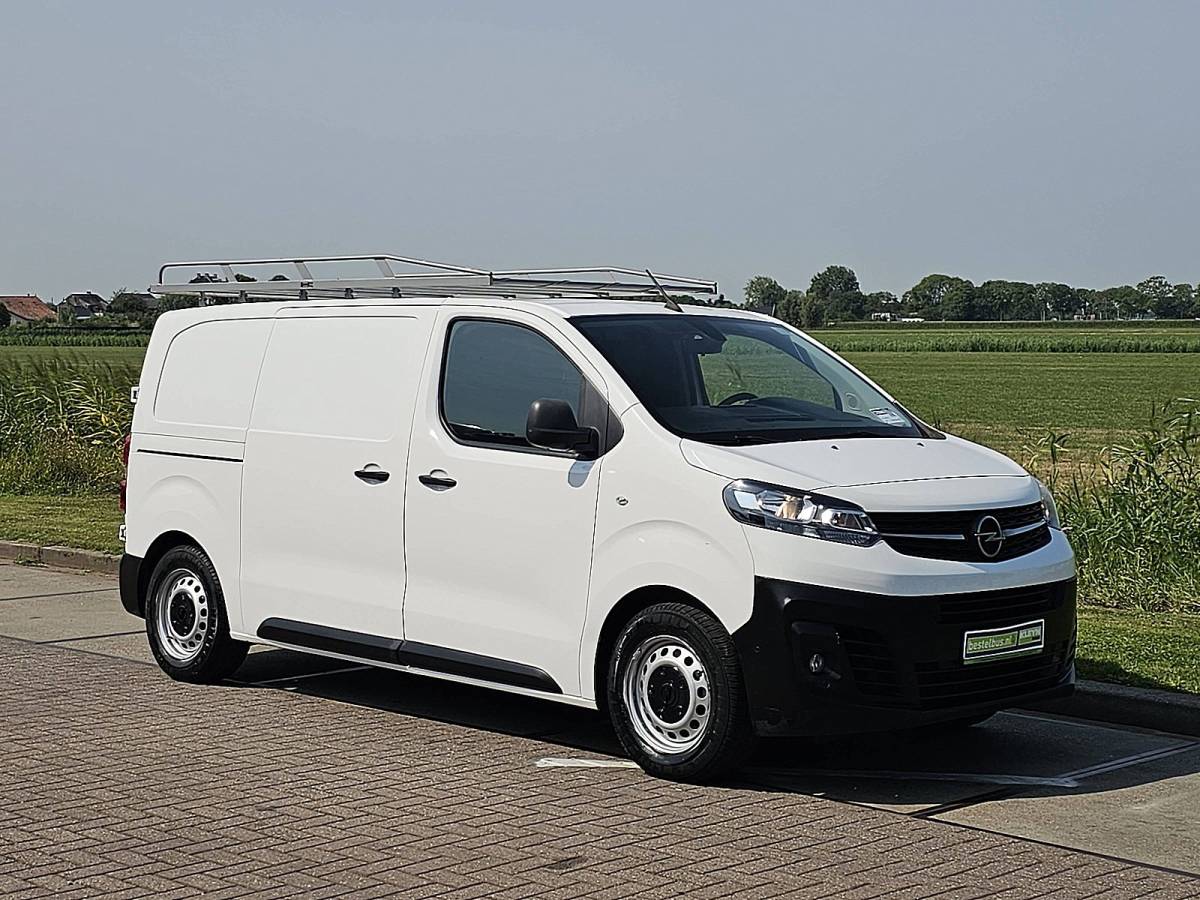 Opel Vivaro OPEL VIVARO 1.5 l2 nap navi trekhaak