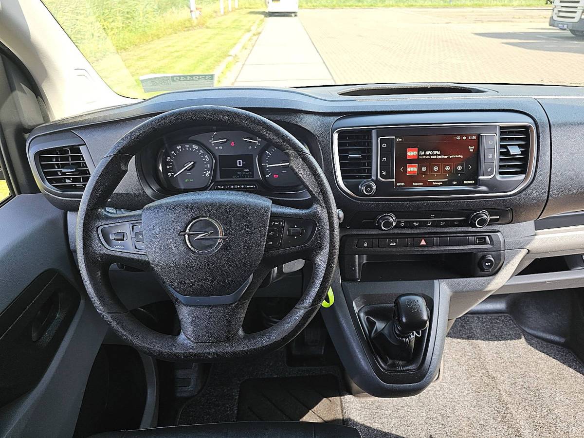 Opel Vivaro OPEL VIVARO 1.5 l2 nap navi trekhaak