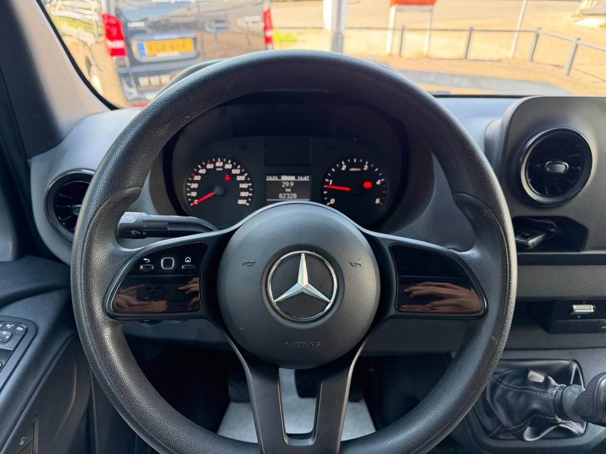 Mercedes-Benz Sprinter Mercedes-Benz Sprinter 314 CDI L2H2 E6 RWD | Trekhaak | Airco | Bijrijdersbank