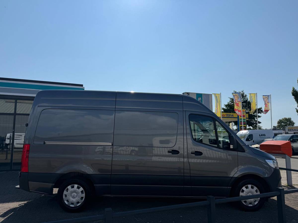 Mercedes-Benz Sprinter Mercedes-Benz Sprinter 314 CDI L2H2 E6 RWD | Trekhaak | Airco | Bijrijdersbank