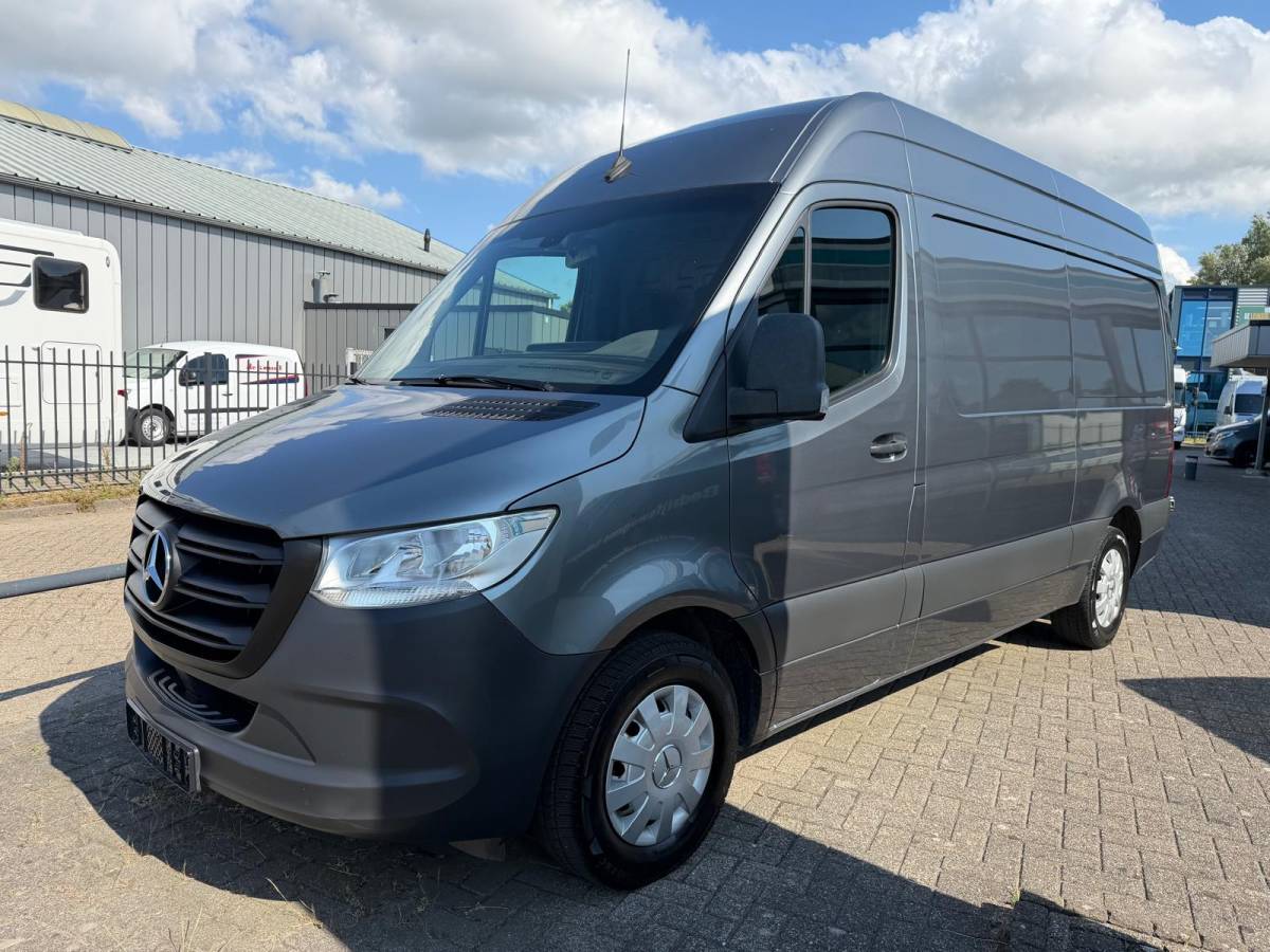 Mercedes-Benz Sprinter Mercedes-Benz Sprinter 314 CDI L2H2 E6 RWD | Trekhaak | Airco | Bijrijdersbank