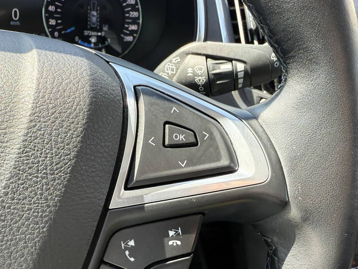 Ford S-Max Ford S-Max 2.5 FHEV Titanium 7pers 190pk | Panoramadak | Achteruitrijcamera | Stoelverwarming | Ambient Lightning | SYNC 3 Navigatie